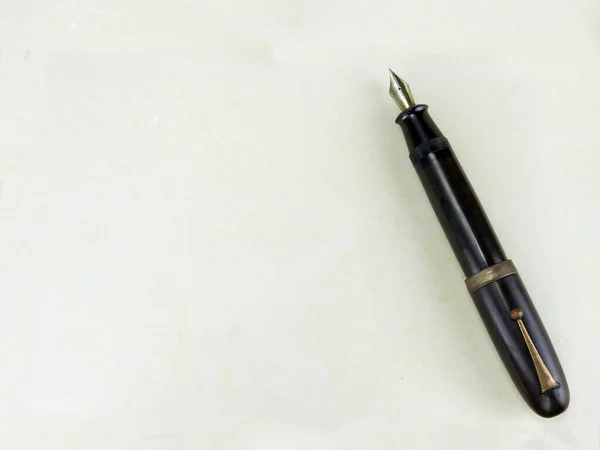 Old Vintage Ink Pen Worn Grungy Paper — Stock Photo, Image