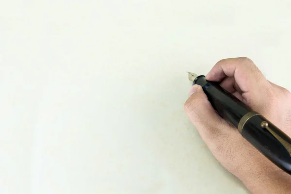 Eskimiş Kağıt Üzerinde Eski Tip Mürekkep Kalemi — Stok fotoğraf
