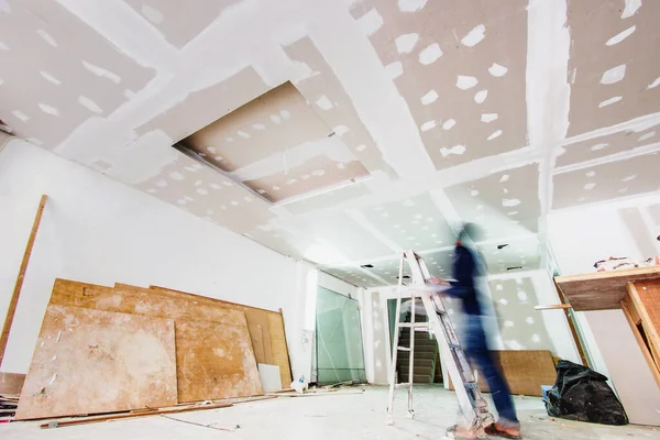 Interior Worker Working Ceiling Shot Slow Speed Shutter — Stock Photo, Image