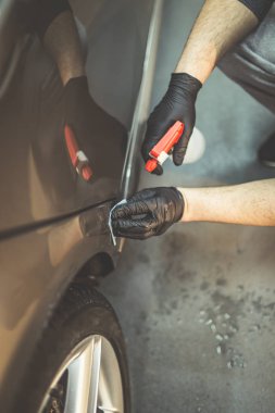 temiz çamaşır arabaya oto yıkama