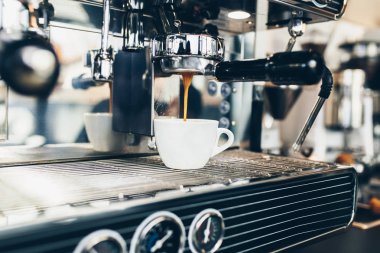 Espresso kahve makinesi dökme