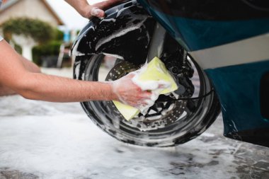 temizlik motosiklet dostum - ayrıntılı (veya valeting) konsept motosiklet. Seçici odak