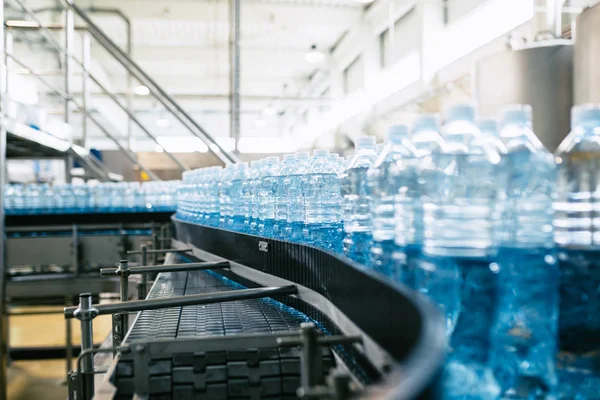 Planta Embotelladora Línea Embotellado Agua Para Procesar Embotellar Agua Pura —  Fotos de Stock