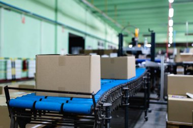 Modern Basımevi makine ve yazdırma işlemlerinde.