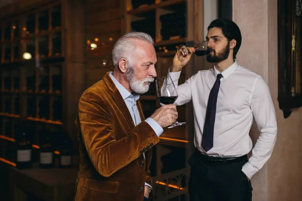 Winemakers Wine Cellar Holding Glass Wine Checking Sommeliers Testing Wines — ストック写真