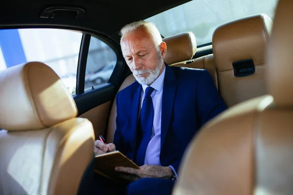 Senior Business Man Sitting His Limousine Business Concept Back Light — Stock Photo, Image