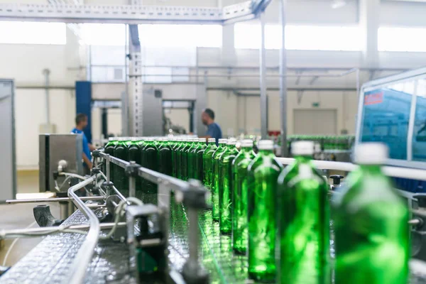 Water Factory Water Bottling Line Processing Bottling Pure Mineral Water — ストック写真