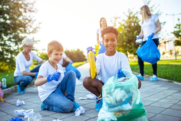 Volunteers Garbage Bags Cleaning Garbage Outdoors Ecology Concept — стоковое фото