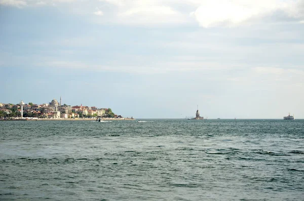 Pohled Istanbulu Maiden Tower Bospor — Stock fotografie