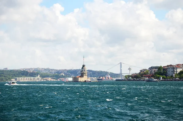 View Istanbul Maiden Tower Bosphorus Bridge — стоковое фото