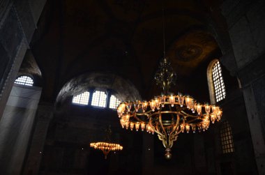 Ayasofya Müzesi (iç lamba). 