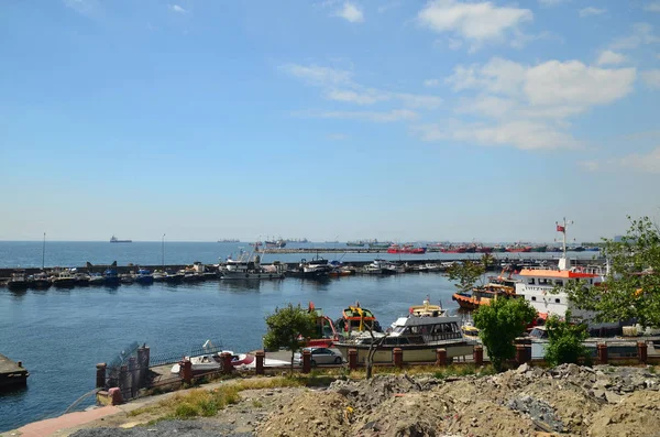 Istanbul Turquía Mayo 2018 Vista Yenikap Ferry Terminal Montón Naves — Foto de Stock