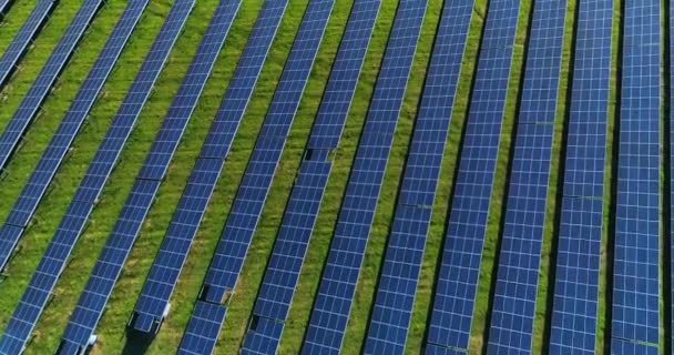 Zonnepanelen Vanuit Lucht Bekeken — Stockvideo