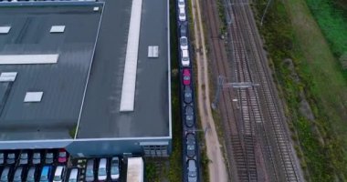 otopark ve arerial görünümünde kamyon