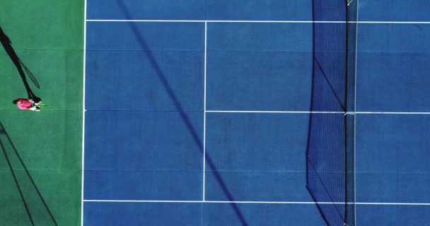 テニス プレーヤーの空中写真 — ストック動画