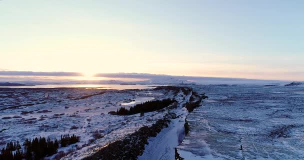 航空写真ビュー アイスランドの湖の風景 — ストック動画