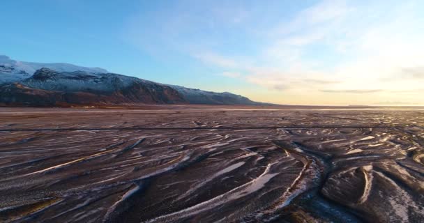 Flodlandskap Island Flygfoto — Stockvideo