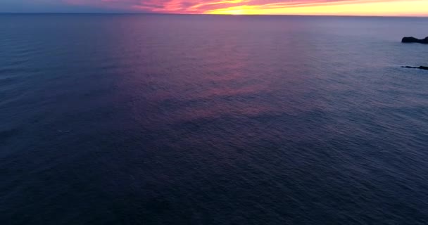 Τοπίου Ηλιοβασίλεμα Στη Θάλασσα Εναέρια Άποψη — Αρχείο Βίντεο