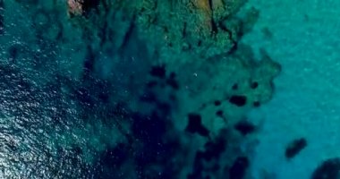 İspanya kıyısındaki uçurum