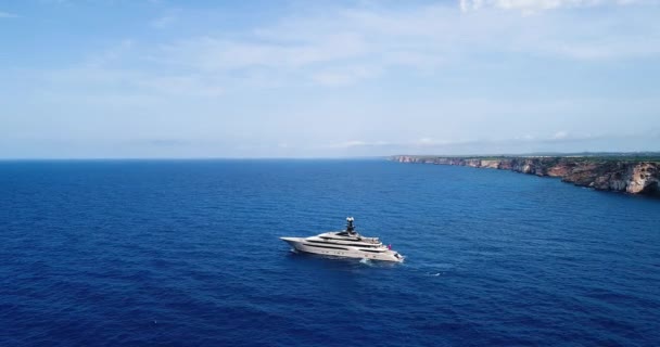 Yacht Nel Mar Mediterraneo — Video Stock