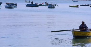 bir Limanındaki balıkçı tekneleri