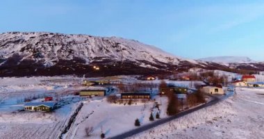 İzlanda 'daki köy, hava manzaralı.