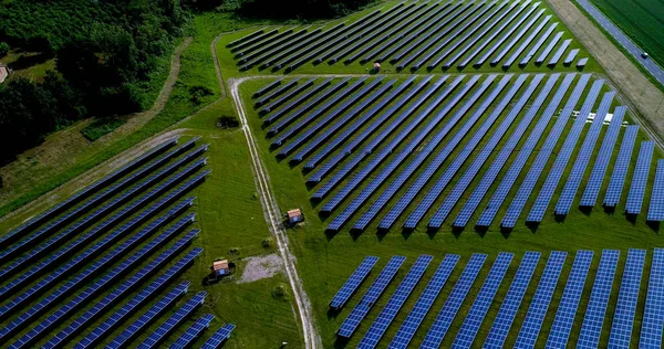 Painéis Solares Vista Aérea — Fotografia de Stock