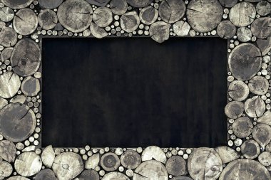 Talaş ağacı ahşap çerçeve yuvarlak şekil gri.