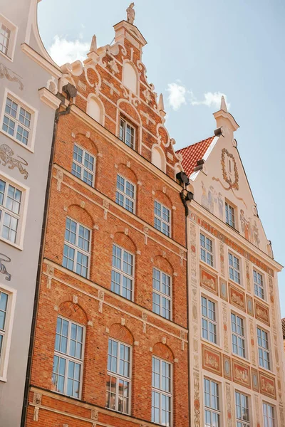 Arquitectura medieval del casco antiguo de Gdansk —  Fotos de Stock