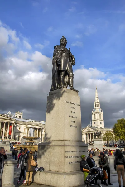 2012年10月30日, 伦敦: 查尔斯·詹姆斯·纳皮尔爵士雕像 — 图库照片