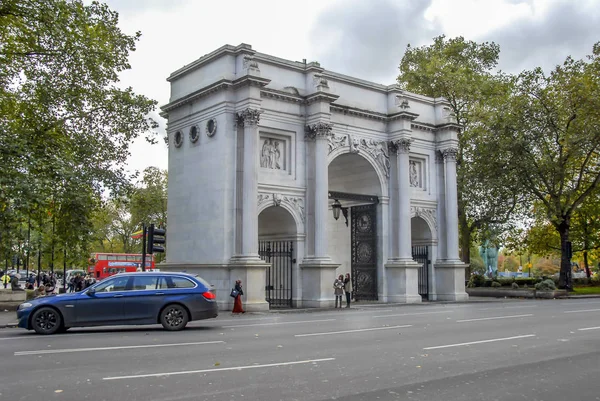 Londen, Uk, 1 November 2012: Hyde Park Corner — Stockfoto