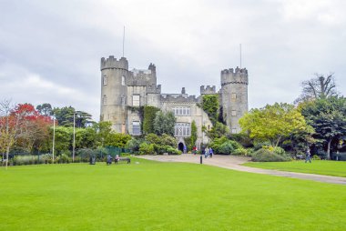 Dublin, İrlanda, 25 Ekim 2012: Malahide'den kale bahçeleri Park