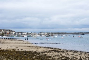 Dublin, İrlanda, 25 Ekim 2012: plaj Malahide'den görünümünü 