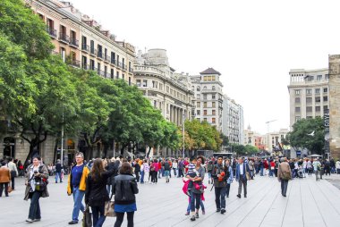 Barselona, İspanya, 28 Ekim 2011: Caixa Catalunya binalar