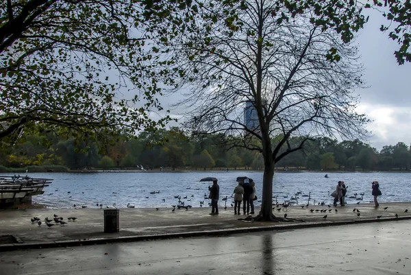 London, Großbritannien, 1. November 2012: Hyde Park — Stockfoto