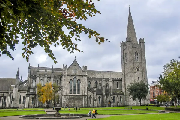 Dublin, Irsko, 24 října 2012: Katedrála svatého Patrika — Stock fotografie