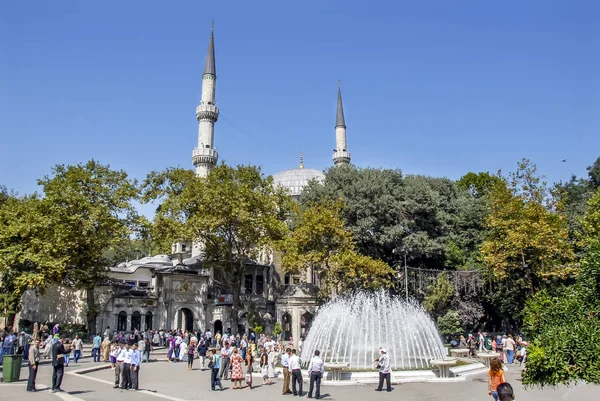 Istambul, Turquia, 1 de setembro de 2007: Mesquita Eyup Sultan — Fotografia de Stock