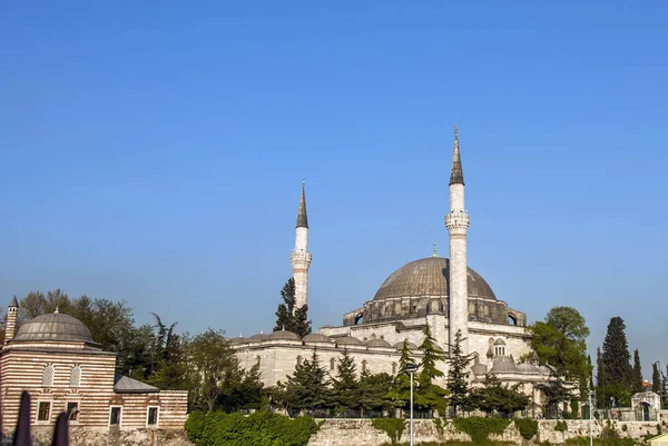 Istambul, Turquia, 21 de abril de 2006: Mesquita Yavuz Selim é um otomano — Fotografia de Stock