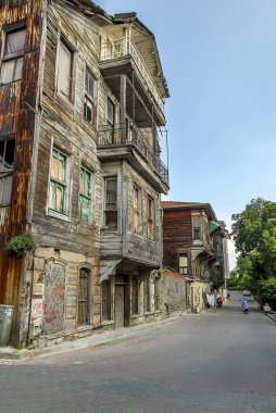 Istanbul, Türkiye, 26 Mayıs 2006: eski Ihsaniye ahşap evlerde