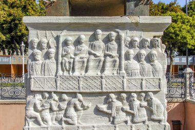 Theodosius Dikilitaşı Antik Mısır Dikilitaş FA mi