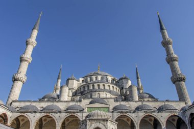 Sultan Ahmed Camii Fatih distri'da bir Osmanlı camidir