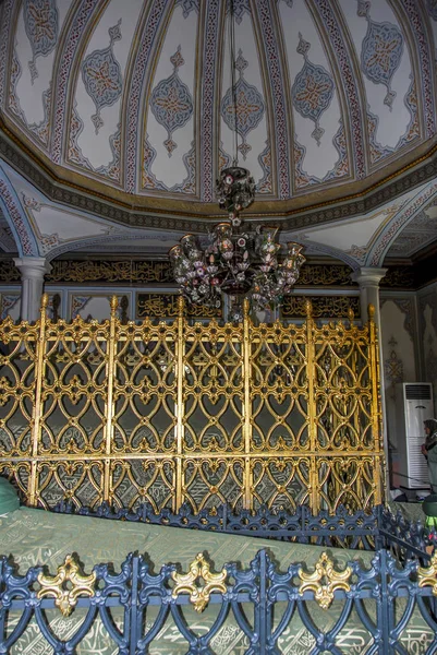 Aziz Mahmud Hudayi Mosque egy török mecset Uskudar di — Stock Fotó