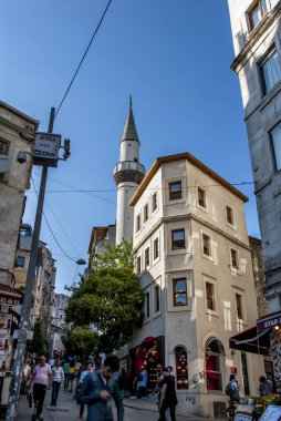 Istanbul, Türkiye, 8 Haziran 2018: Mosquue Minare ve bina p