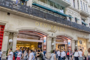 Istanbul, Türkiye, 8 Haziran 2018: Istiklal Caddesi, Beyoğlu bölgesi