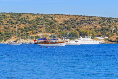 Bodrum, Türkiye, 24 Mayıs 2010: Bitez sahilinde yelkenli