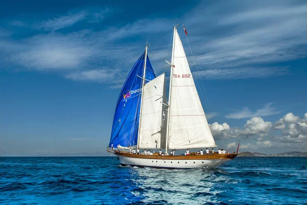 Bodrum, Türkiye, 20 Ekim 2010: Bodrum Kupası, yelkenli