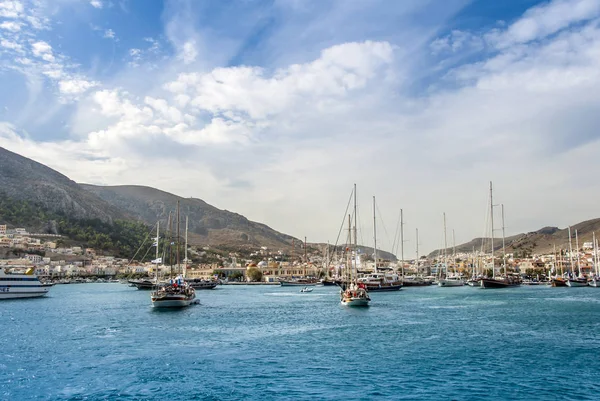 Kalymnos insel, griechenland; 22. oktober 2010: bodrum cup rennen, gule — Stockfoto