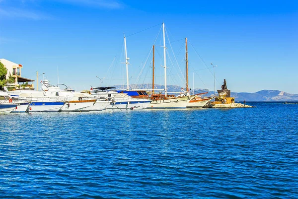 Izmir, Turkey, 10 December 2008: Sailboats at Dalyan Cesme — Stock Photo, Image