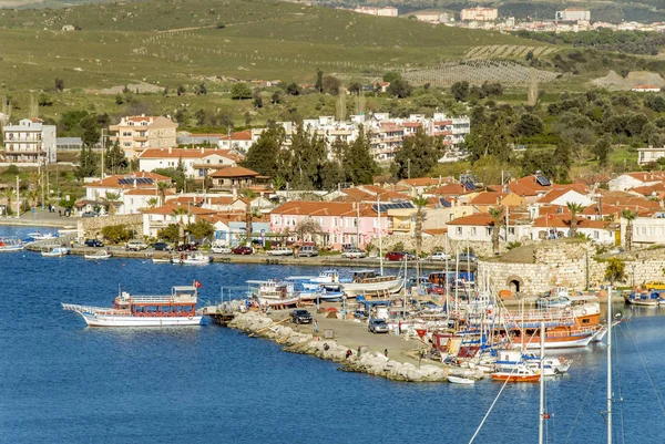 Izmir, Türkiye, 3 Nisan 2010: yelkenli ile Sığacık maliyetini