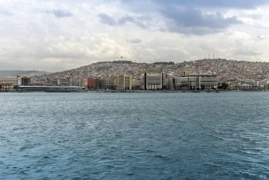 Izmir, Türkiye, 28 Mart 2010: Konak binaların 